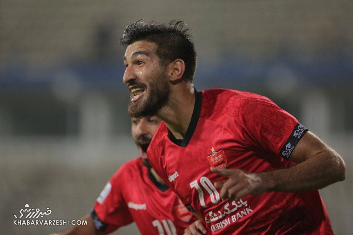 تعجب هواداران پرسپولیس از جذب شهریار مغانلو!
