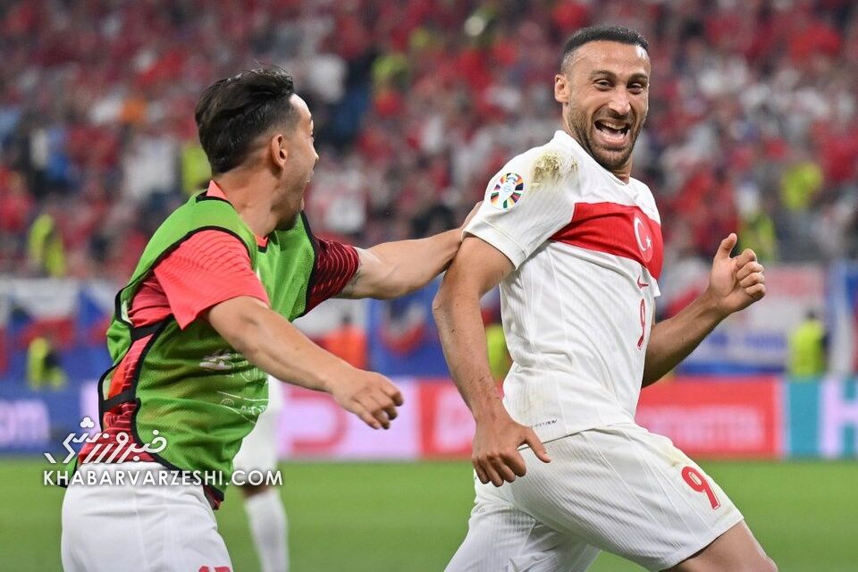 فوری؛ رونمایی از مهاجم سرشناس مدنظر پرسپولیس/ توسون پاشا به فوتبال ایران می آید؟